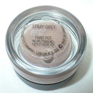 MAC PAINT POT (DISCONTINUED) Stray Grey